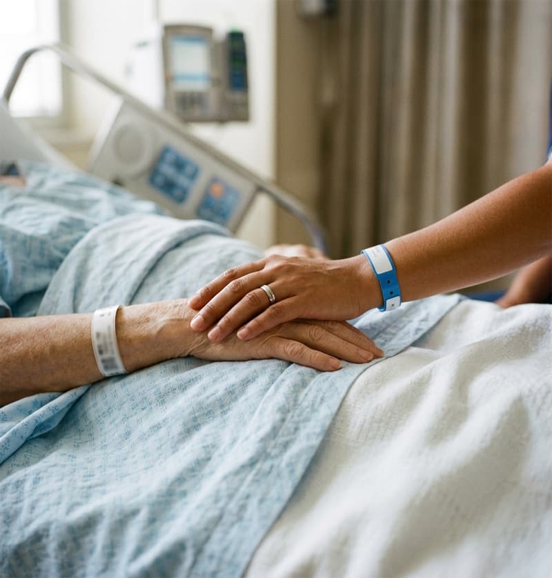 Contacta y solicita acompañamiento hospitalario en A Coruña